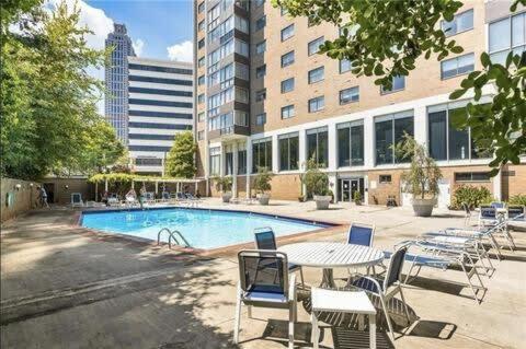 Heart Atl Downtown High Rise 2B2B Condo Lm2206 Atlanta Exteriör bild